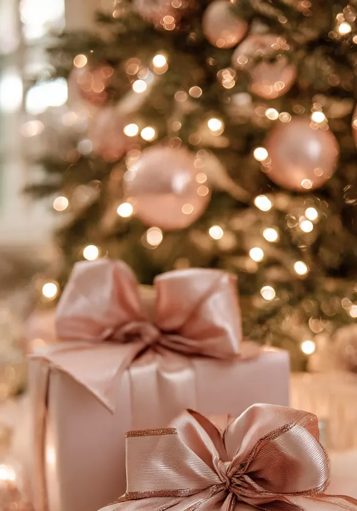 15 Pink Christmas Decor Ideas for a Soft, Pretty Holiday Theme